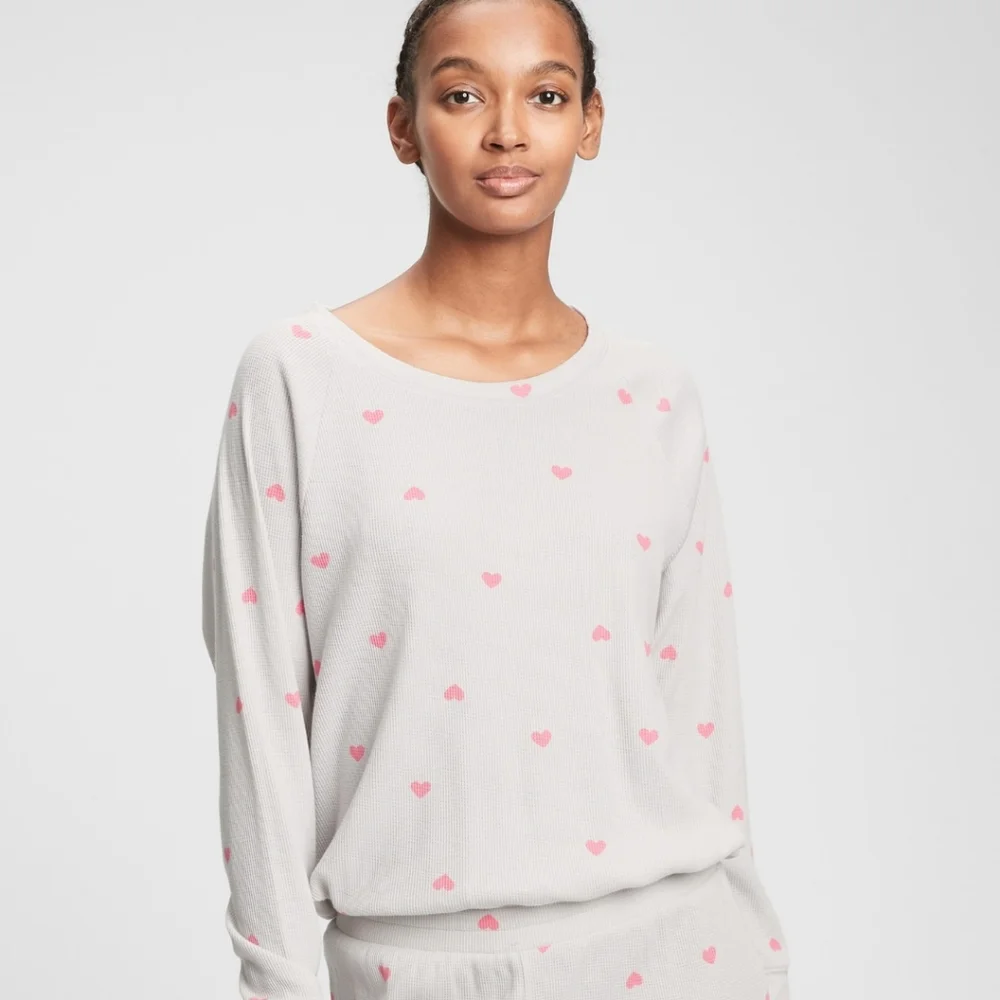 👀50% OFF💕NWT‼️ GAP brand Waffle-Knit Long Sleeve & Shorts Lounge Set - Picture 3 of 16